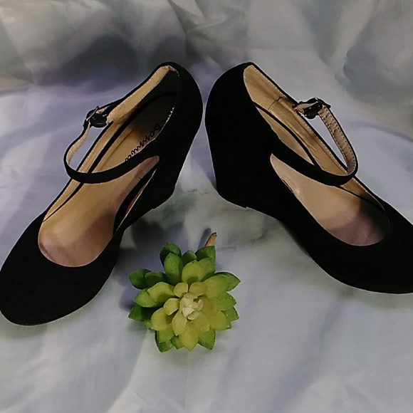 BONNIBEL SHOES SUEDE PLATFORMS - Picture 2 of 8